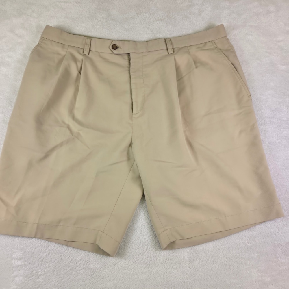 Cutter & Buck Mens 42 Pleated Golf Shorts Khaki Tan Rayon Blend Casual 3221
